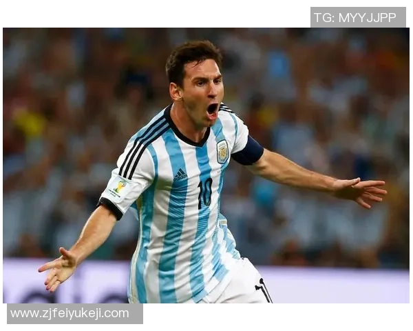 全球最具影响力的十五大足球明星盘点及其传奇表现